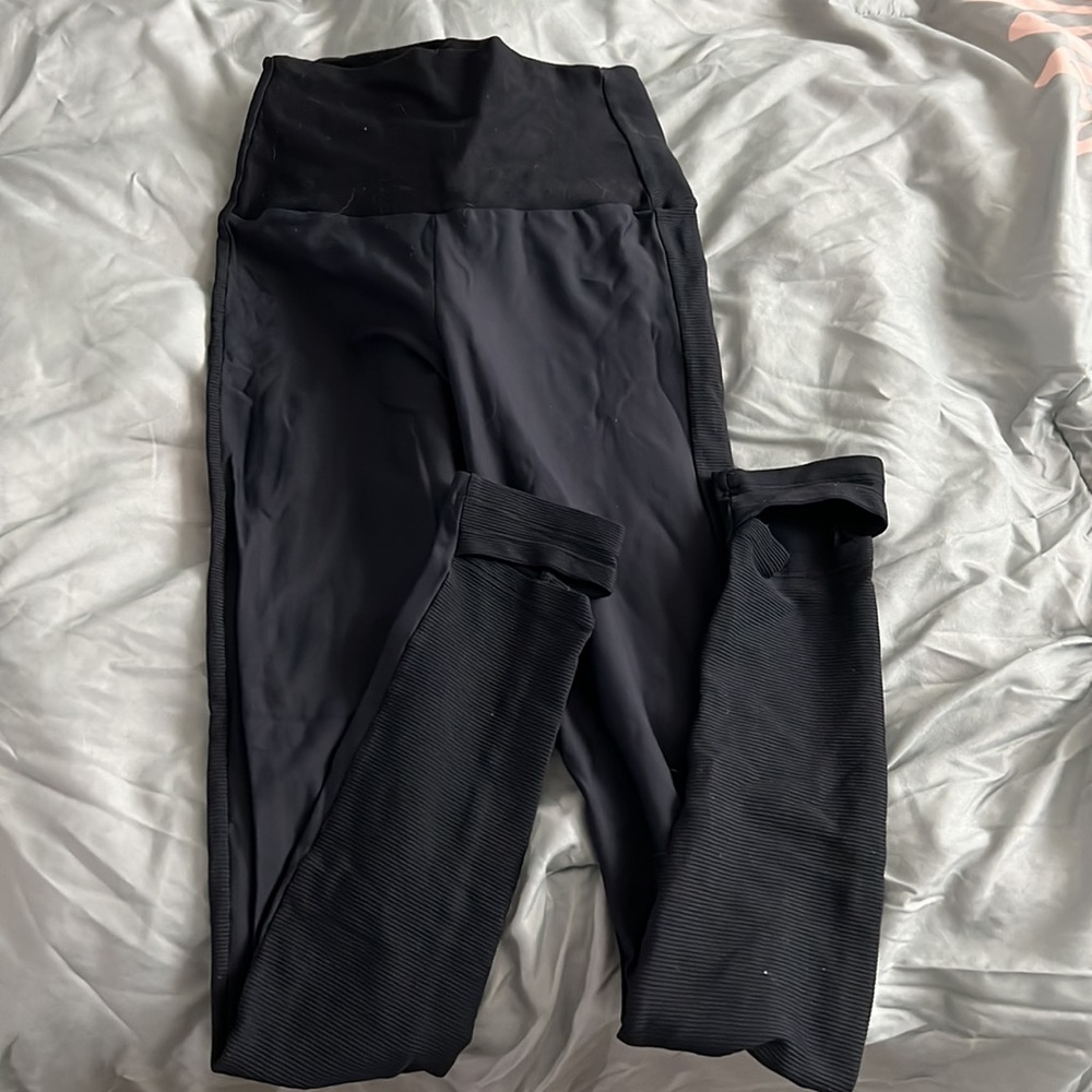 Black/dark blue by LIVE! Size M